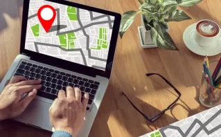 Location-Specific Keywords